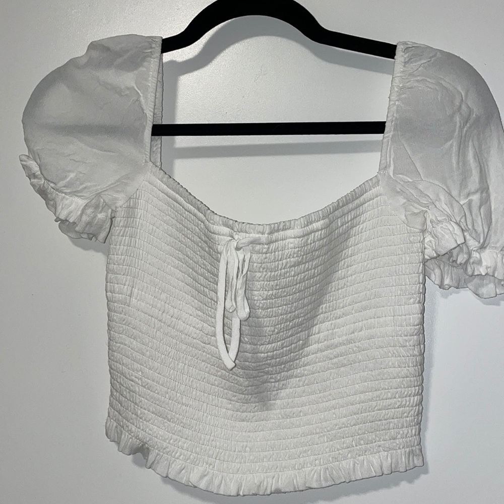 Wilfred medium crop, smocked blouse